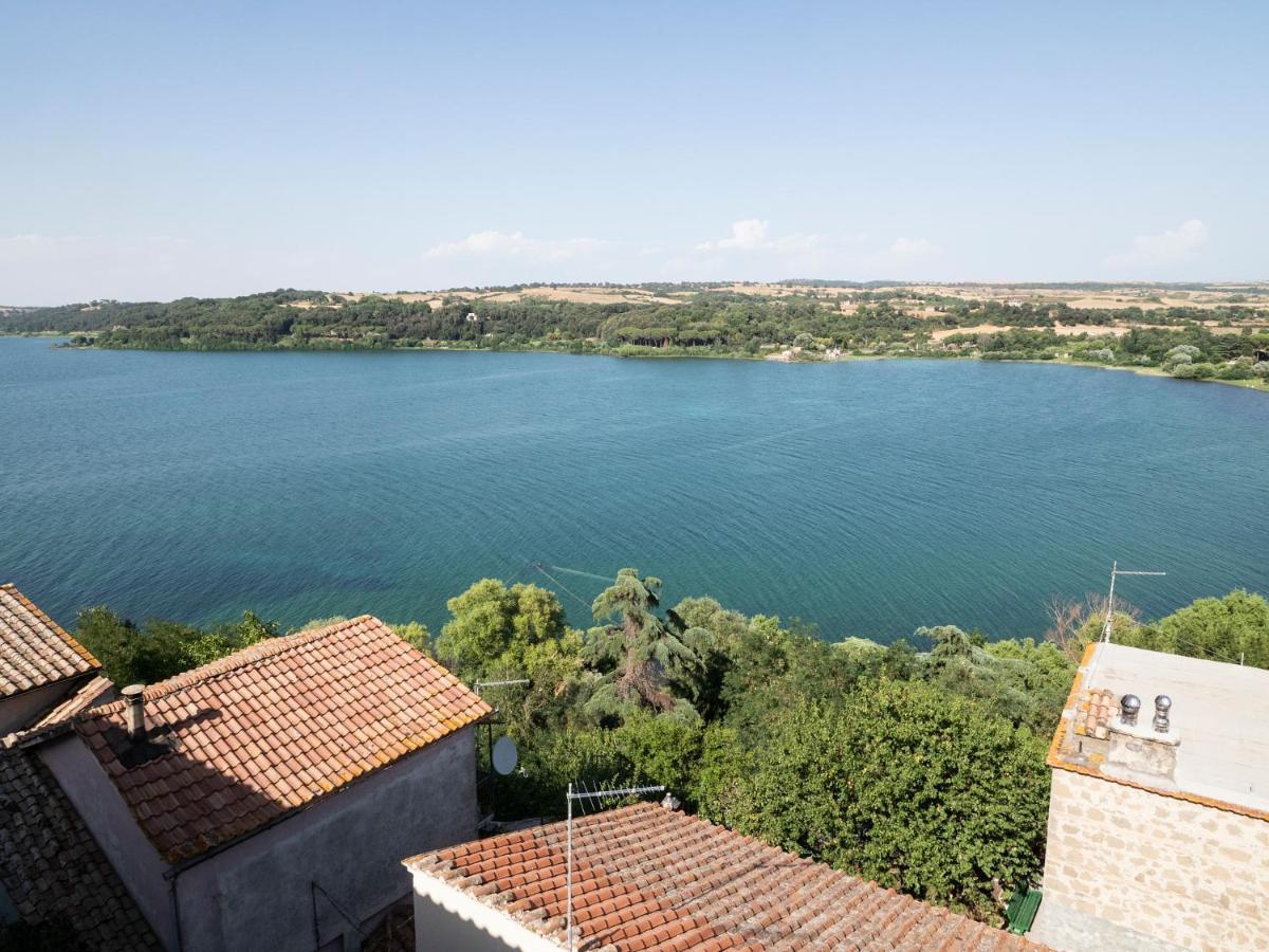 Attico Con Vista Lago - Miralago Anguillara Sabazia Buitenkant foto